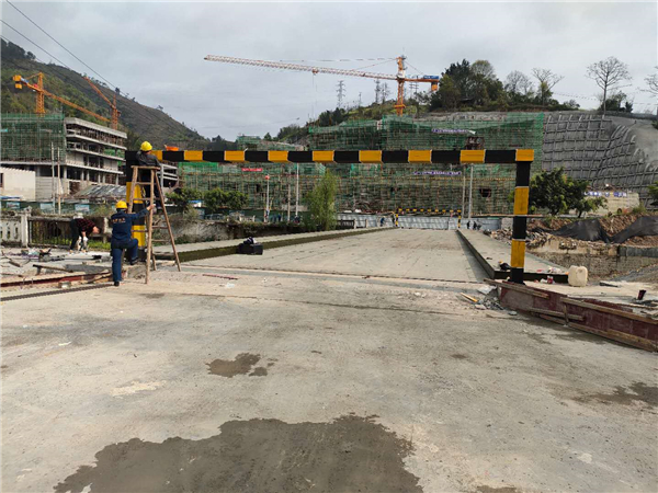 湖南九游会路桥工程机械有限公司,湖南路桥设施设计,湖南路桥设施销售,路桥建设